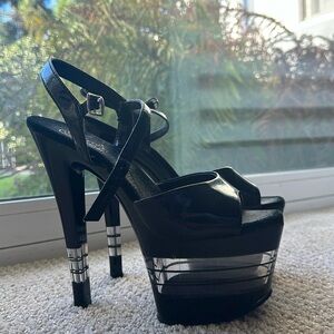 Please pole dance shoes